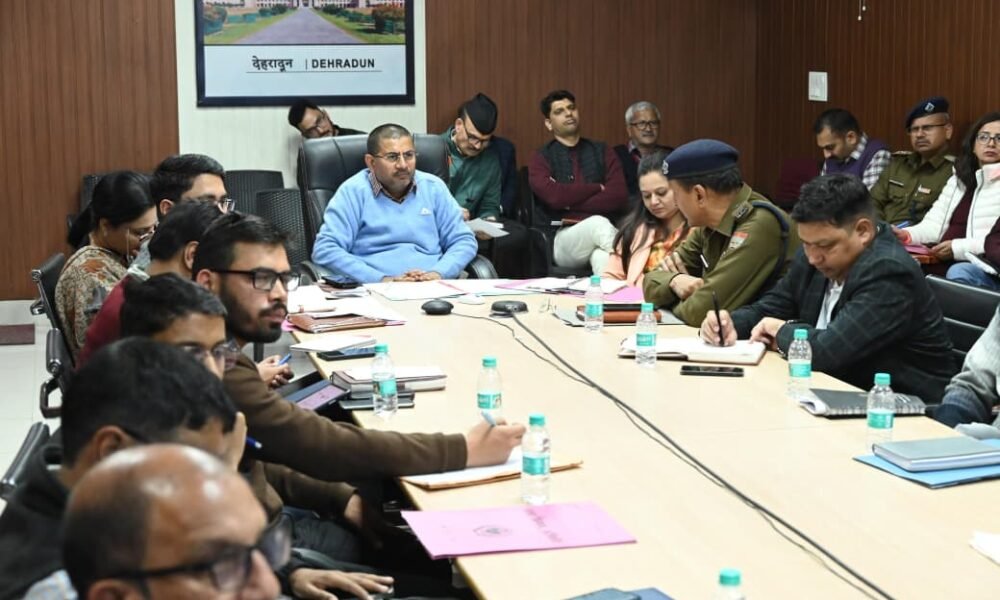 गिरता पारा, बढ़ती चुनौतियां-जिला प्रशासन अलर्ट पर